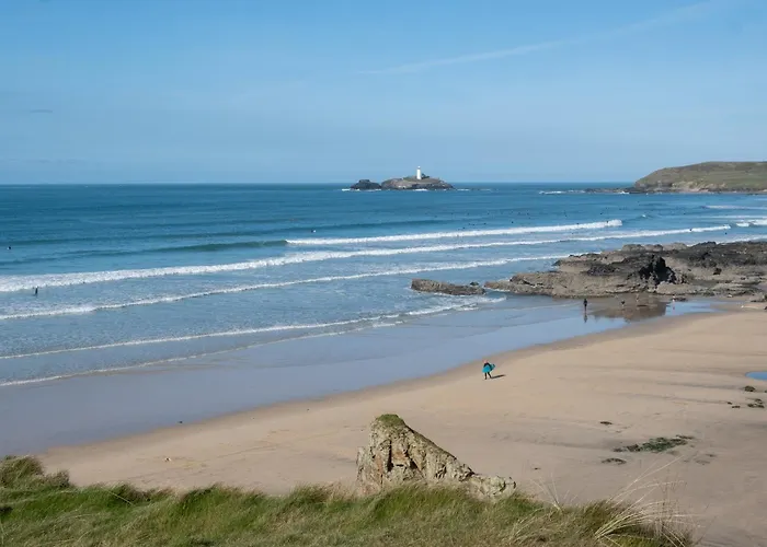 Lolgorien, West Cornwall, Sleeps 8