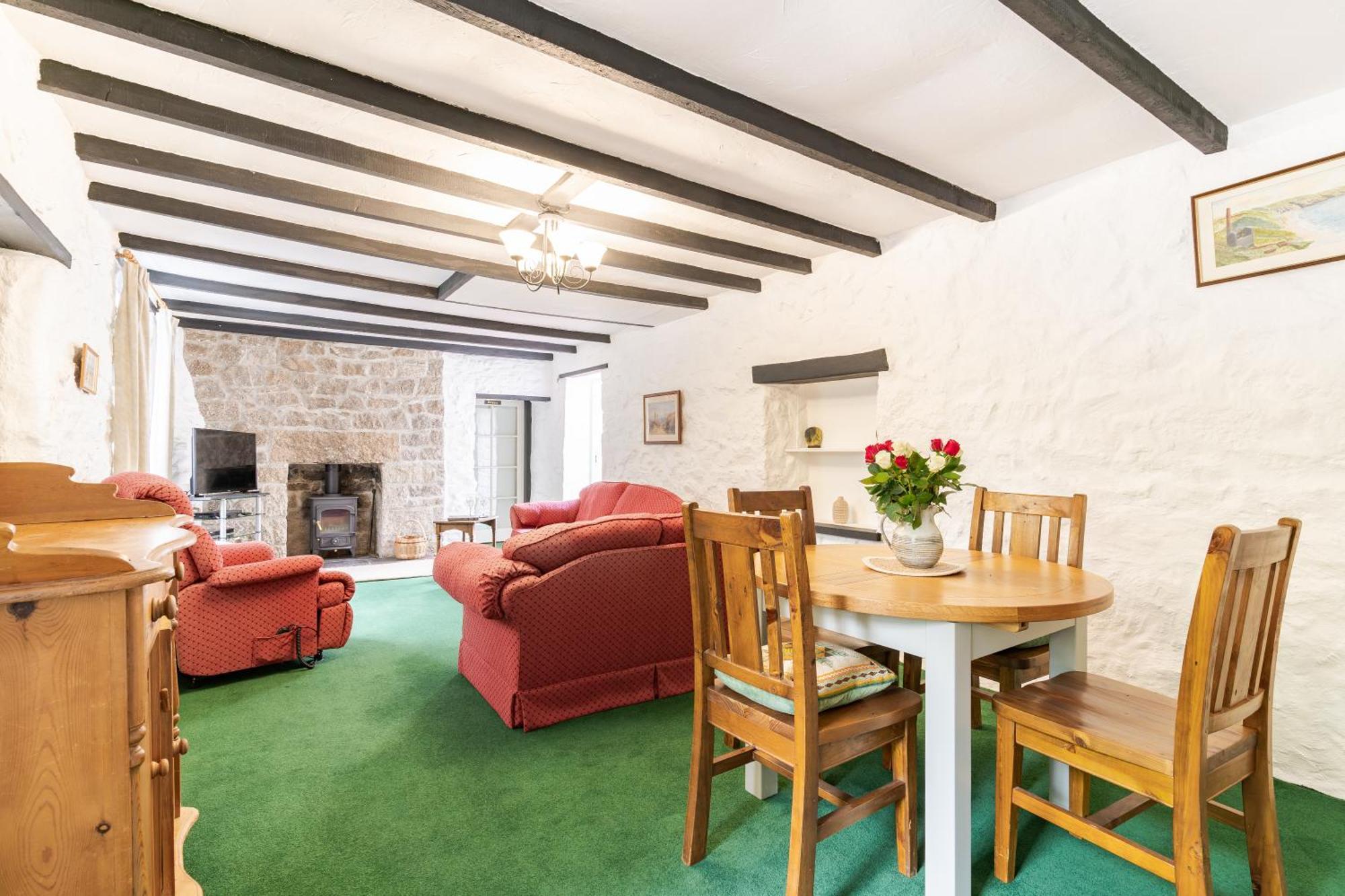 Villa Lolgorien, West Cornwall, Sleeps 8