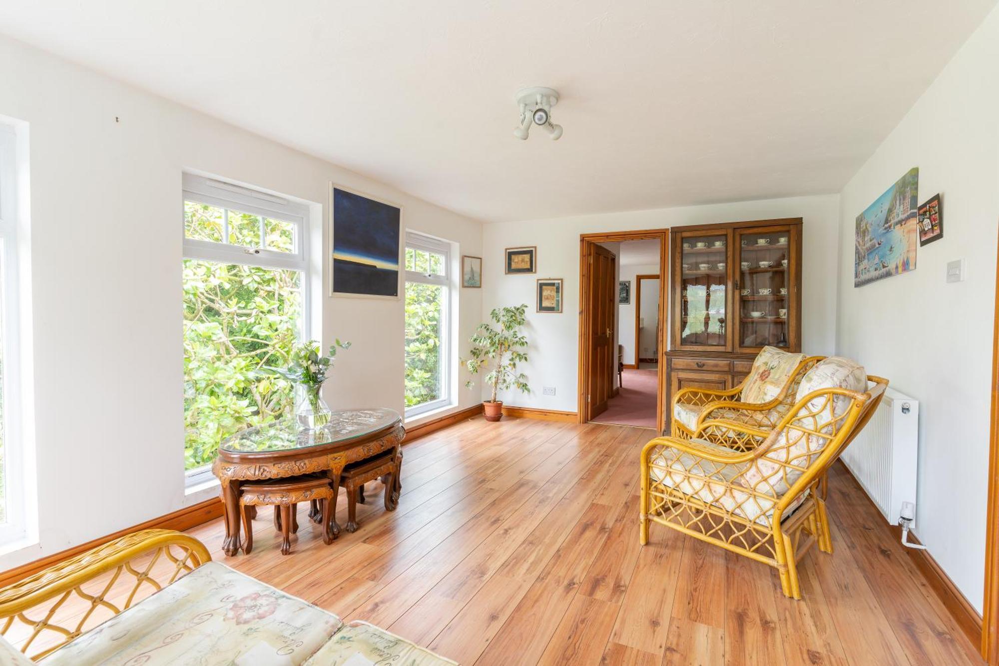 Villa Lolgorien, West Cornwall, Sleeps 8 Camborne