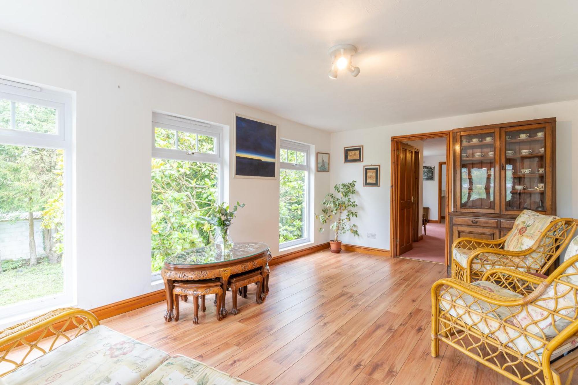 Lolgorien, West Cornwall, Sleeps 8 *