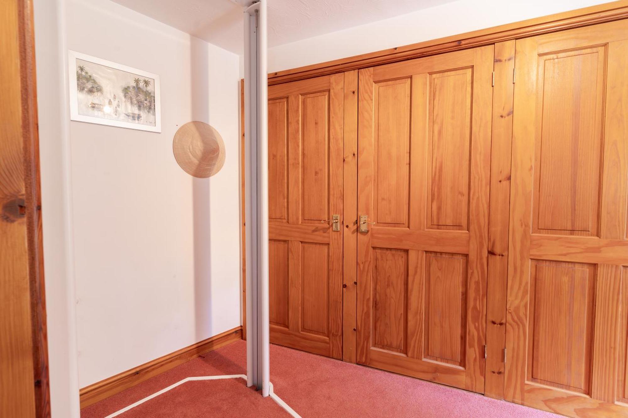 Lolgorien, West Cornwall, Sleeps 8 Camborne
