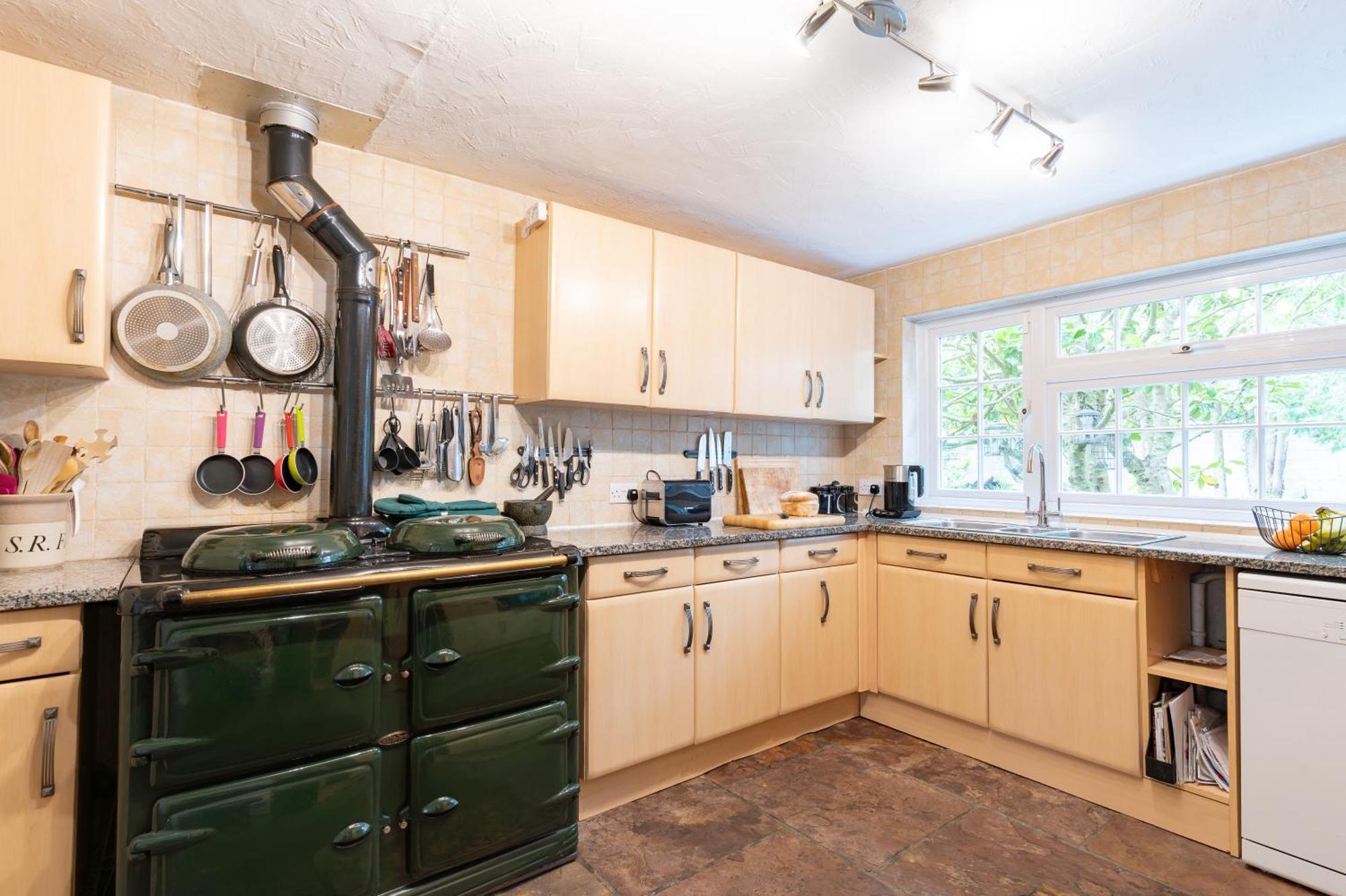 Lolgorien, West Cornwall, Sleeps 8 Camborne